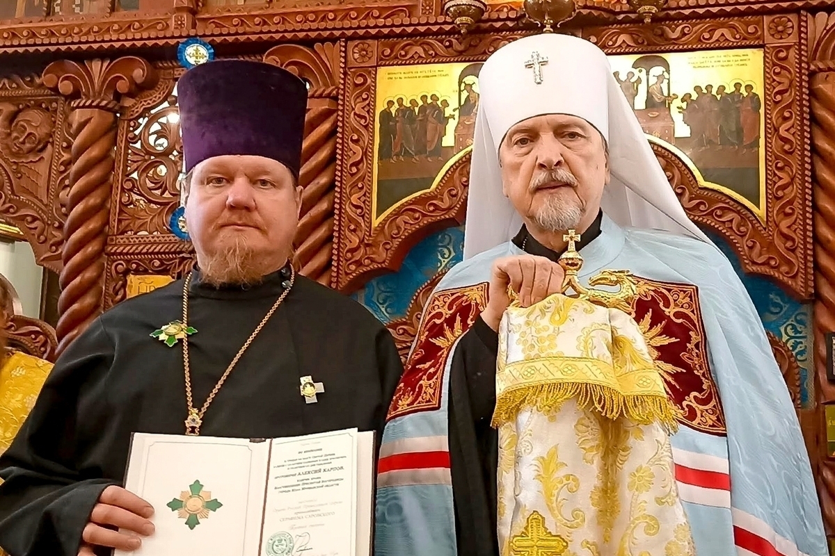 Клирик из Колы получил патриаршую награду за служение длиной почти в полжизни