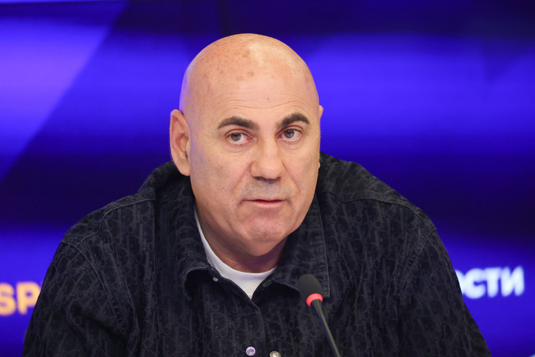 Продюсер ответил, приедут ли другие артисты в РФ после скандала с шоу Уэста