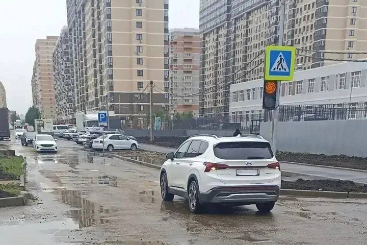 В МЦУ Краснодара прокомментировали разлив канализационных стоков на улице Пономаренко