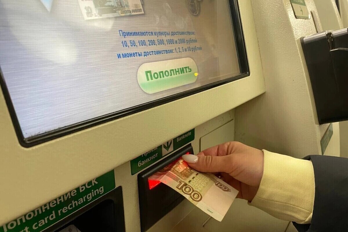 Подорожание проезда в 2027 году в Петербурге пообещали в Смольном