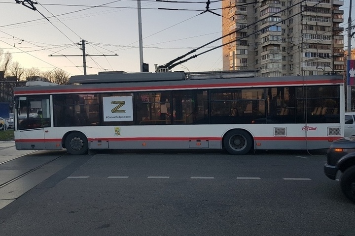 В центре Краснодара 29 сентября остановилось движение общественного транспорта