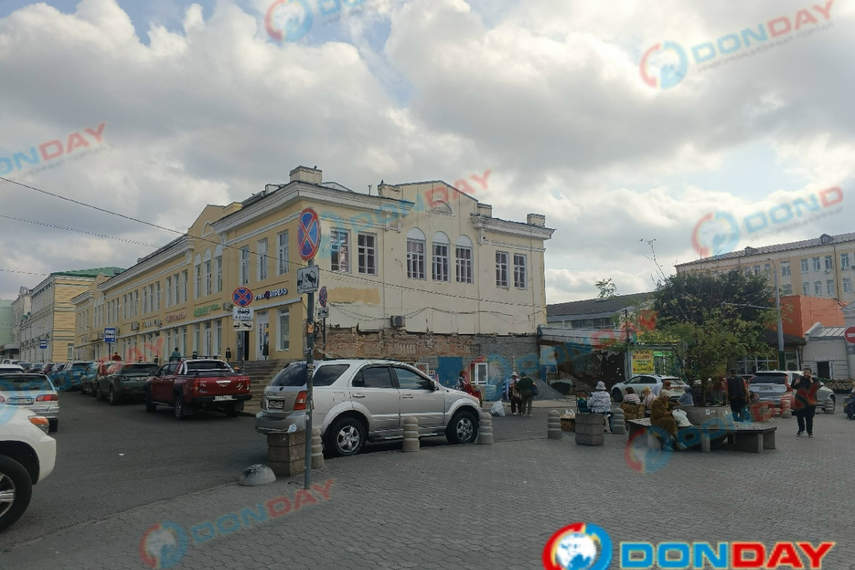 Собственник объяснил, почему демонтирует купленную 30 лет назад пристройку в центре Ростова
