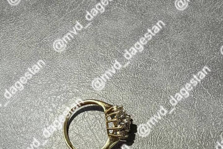 Украшения на 150 тыс. рублей украли у девушки на свадьбе в Дагестане