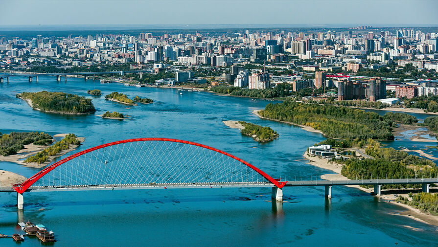 Новосибирск назвали самым "доверчивым" к мошенникам городом