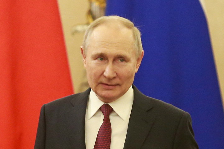 Владимир Путин провел оперативное совещание с постоянными членами Совета безопасности