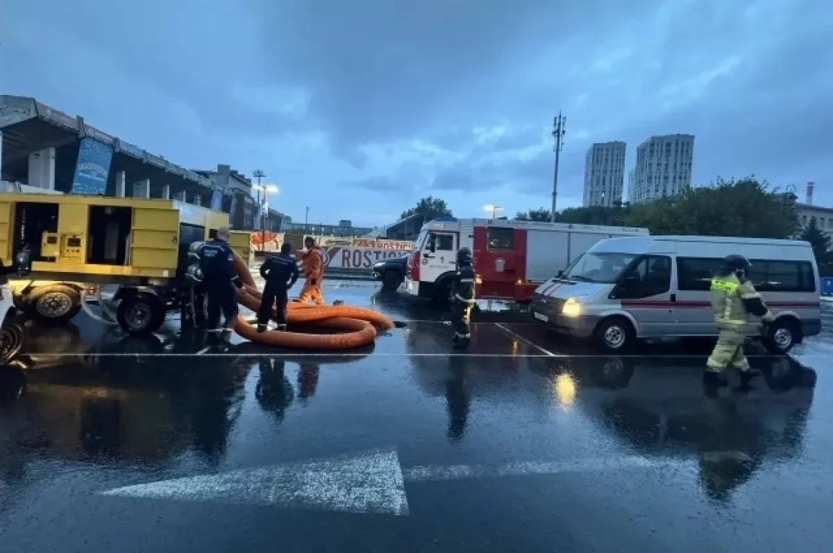 Во Владивостоке введен режим повышенной готовности из-за непогоды