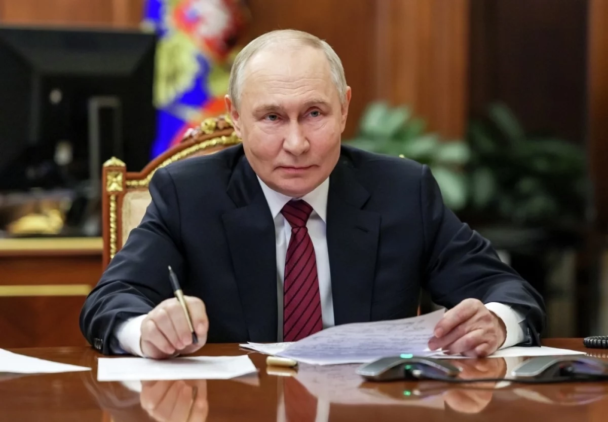 Путин: Россия продолжит содействовать развитию Абхазии