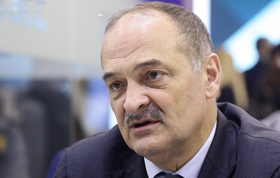 Экс-глава Дагестана Меликов стал сенатором от Брянской области