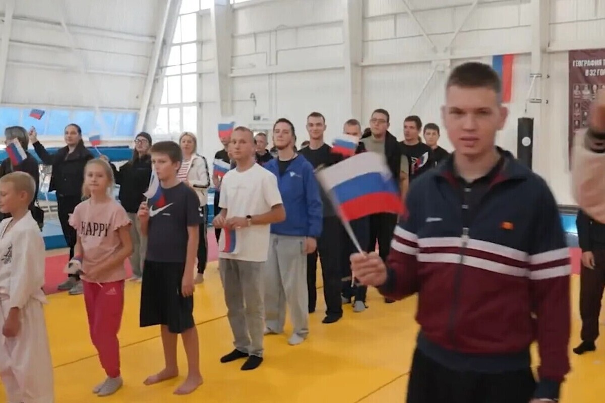 Молодёжь Херсонщины присоединилась к всероссийскому флешмобу