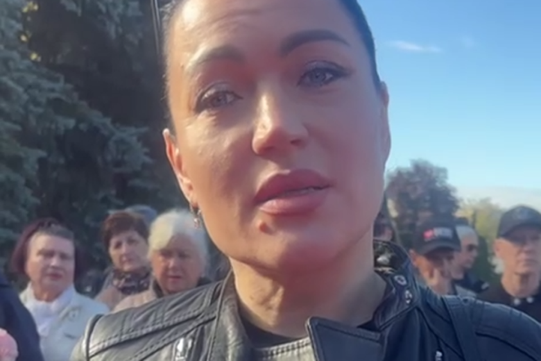 «Как оголенный нерв»: певица Дейнега о предчувствии Соседова