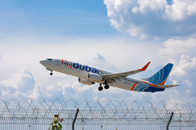 «Позорнейший случай»: летчик о драке экипажа на борту Flydubai