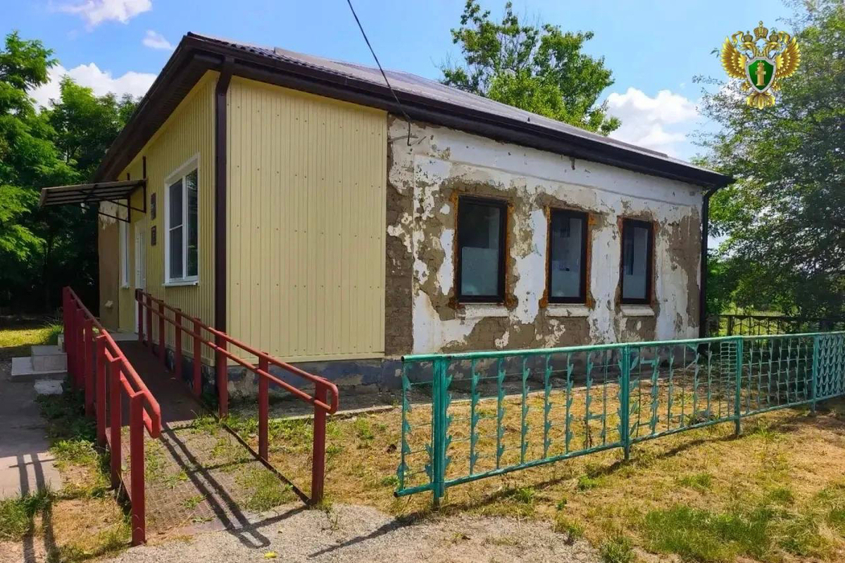 Построенный 126 лет назад ФАП в Успенском районе капитально отремонтируют