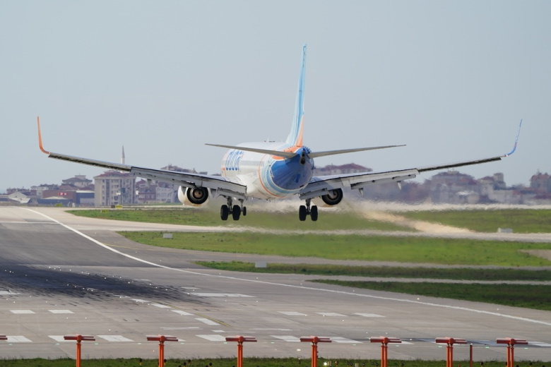 Израиль направил военные самолеты к севшему борту Flydubai