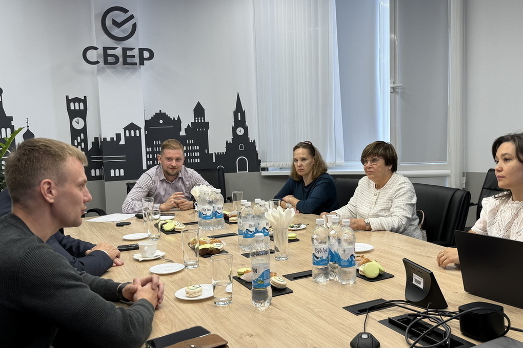 Сбер провёл бизнес-встречу с представителями бизнес-сообществ Республики Марий Эл: аналитика экономики и цифровые решения для роста