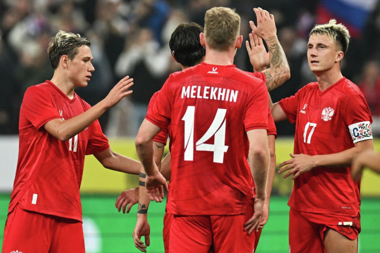 «Настоящий капитан»: почетный президент РФС высоко оценил игру Головина