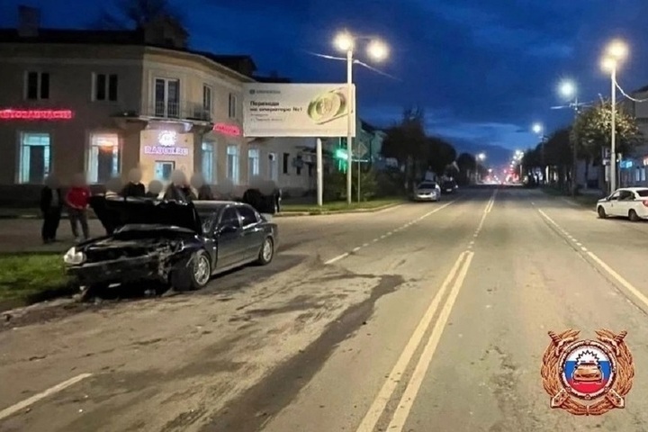 Появились подробности столкновения двух машин в Ржеве Тверской области