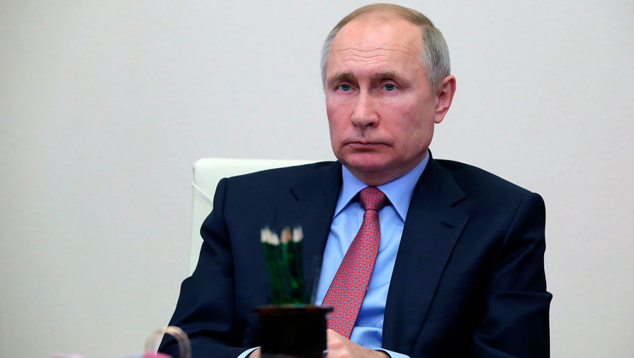 Путин поздравил избранных глав регионов РФ
