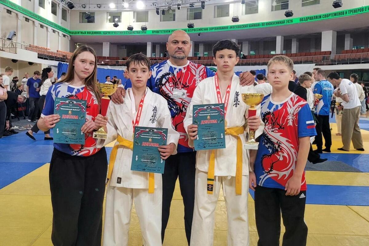 Два золота и два серебра привезли пензенцы с турнира по киокусинкай