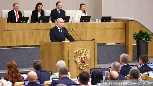 Политконсультант Корякин объяснил символизм даты начала работы новой Госдумы