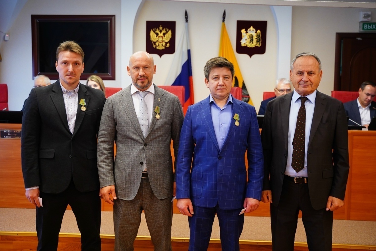 В Ярославле два ветерана «Локомотива» награждены за помощь СВО