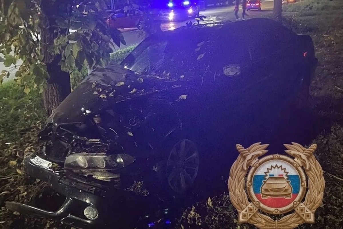 В Балакове автоледи госпитализировали после аварии с BMW