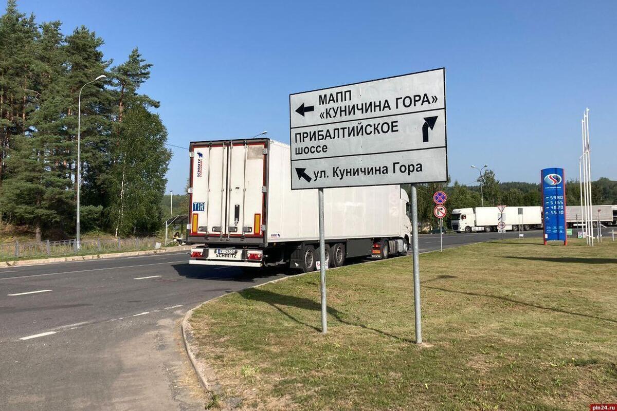 На границе с Эстонией наблюдаются серьезные задержки и ограничения движения