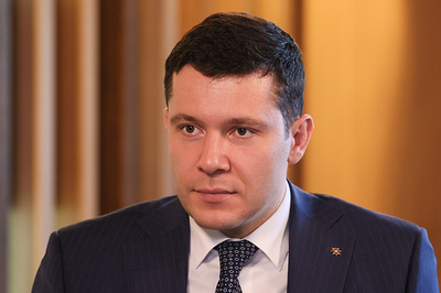 Алиханов отметил открытость РФ к сотрудничеству с другими странами в авиапроме