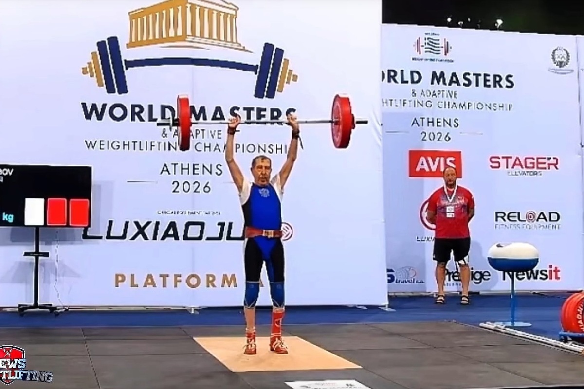 95-летний житель Серпухова завоевал серебро чемпионата мира по тяжелой атлетике в Афинах