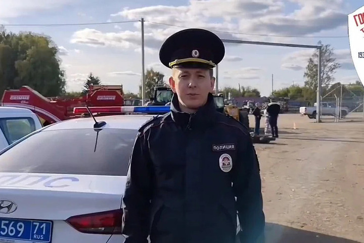 Под Тулой в ДТП с погрузчиком погиб пассажир мотоцикла