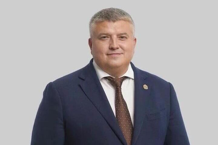 Ремонт новгородской поликлиники №4 по поручению Дронова: подрядчику велели ускориться