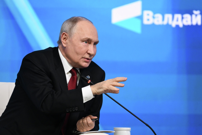 «Предстоит учиться жить»: Путин задался вопросом о влиянии ИИ на людей