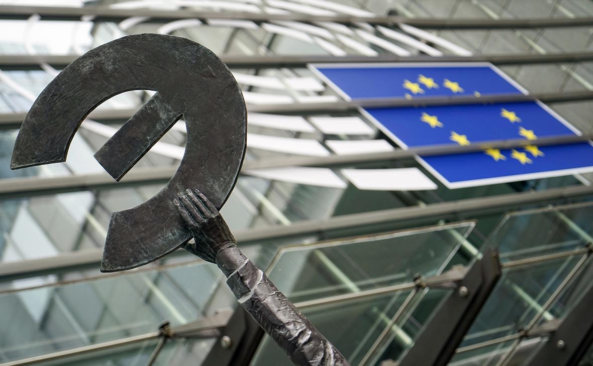 Bloomberg узнал, как ЕС «захлопнул дверь» на пути Украины к новым деньгам