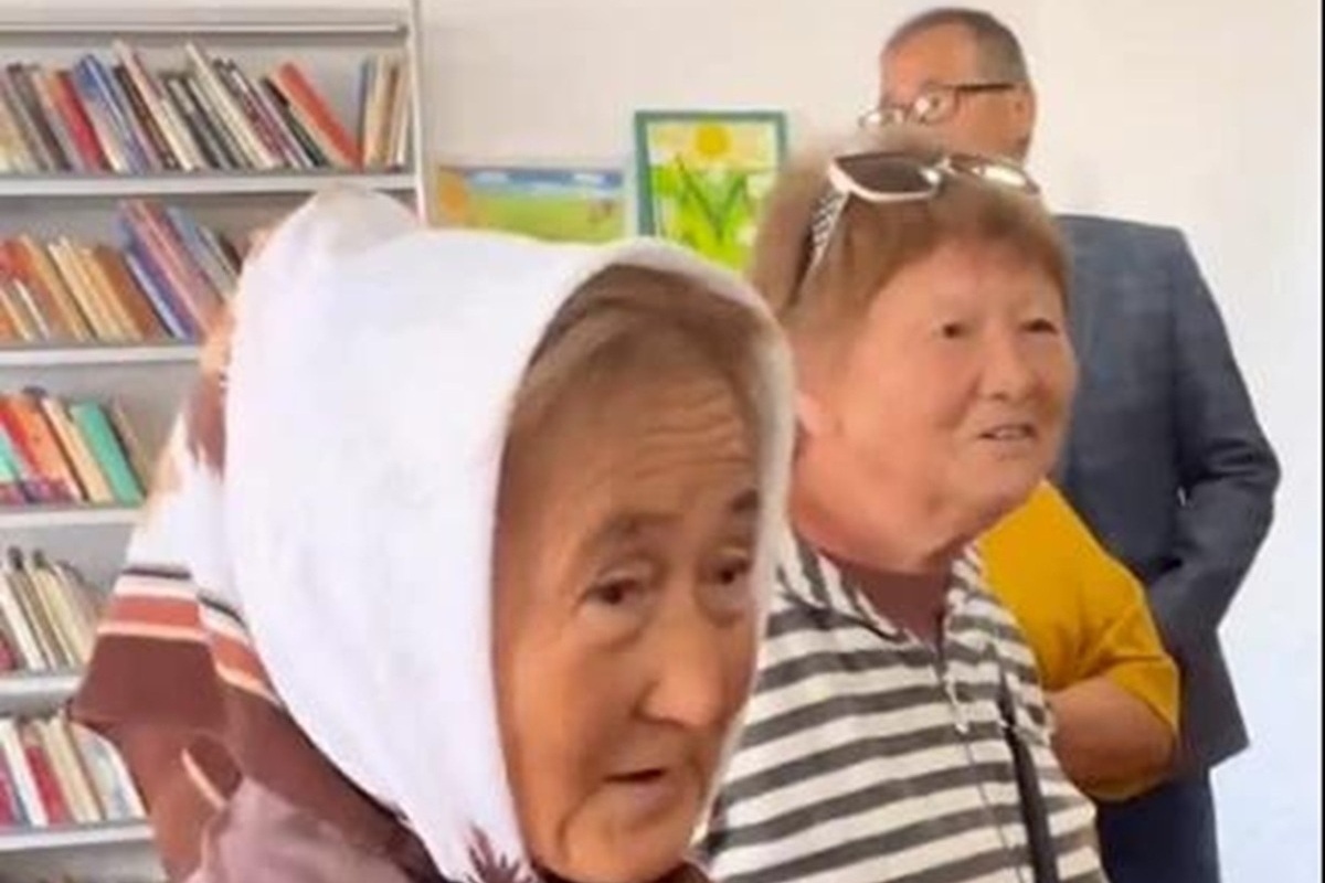 Жители поселка Калмыкии рассказали о проблемах