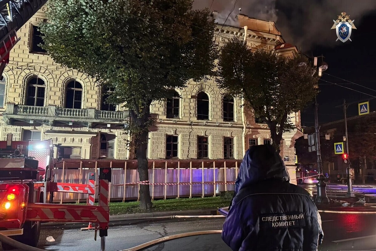 Реконструкция особняка Миллера обернулась пожаром и уголовным делом в Петербурге