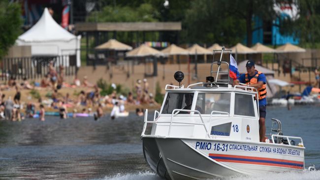 В Москве объявили о завершении купального сезона