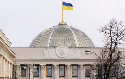 В Раде призвали к уступкам по НАТО, языку и вере ради заключения мира с Россией