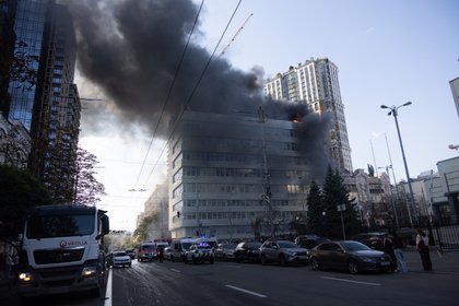 Запад подготовил планы эвакуации посольств из Киева