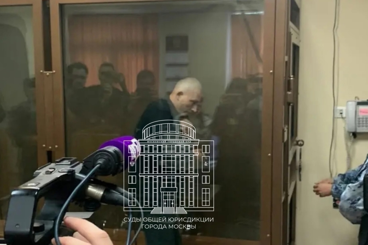 Мосгорсуд отправил в СИЗО сына бывшего вице-губернатора по делу об убийстве курьера
