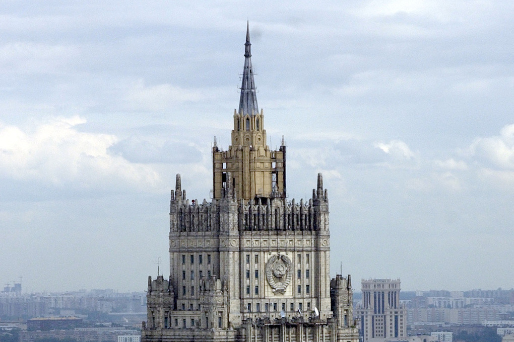 Москва повторно предупредила посольства в Киеве об опасности