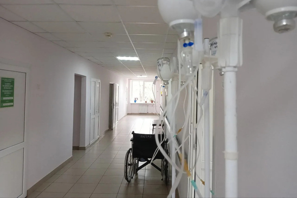 Детскую областную больницу предостерегли из-за возможных нарушений с перчатками