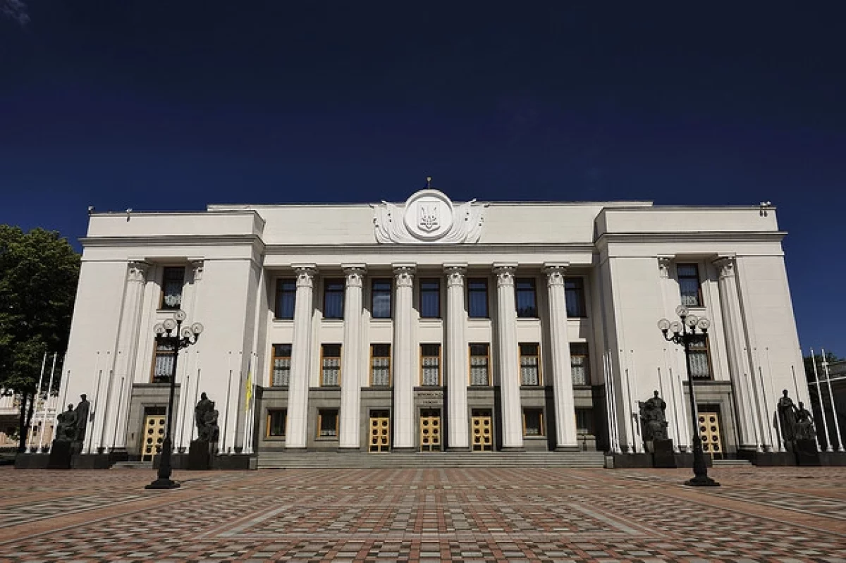 Дмитрук: депутаты Рады не сделали ничего для достижения мира с РФ