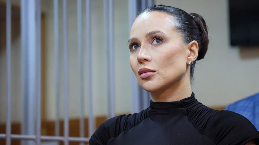 Блогер Лерчек сама привезла в суд апелляционную жалобу на приговор