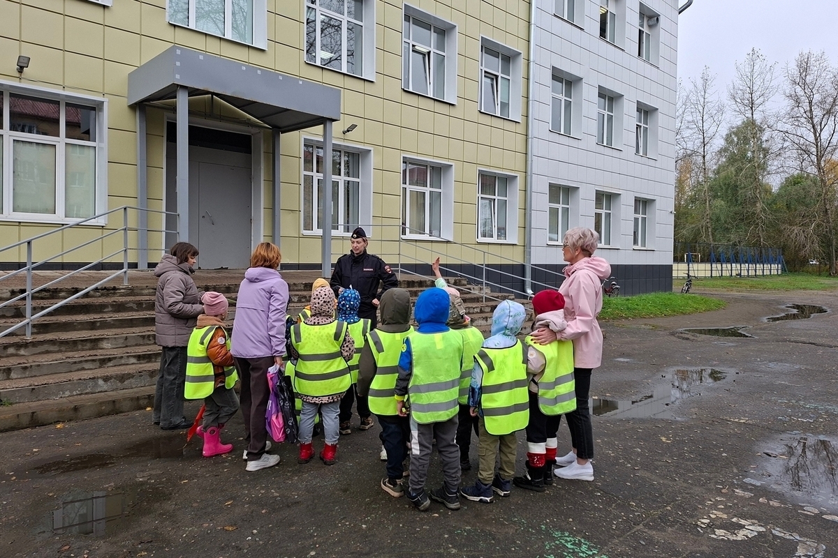 Юные пешеходы Сегежи получили «Удостоверения пешехода»