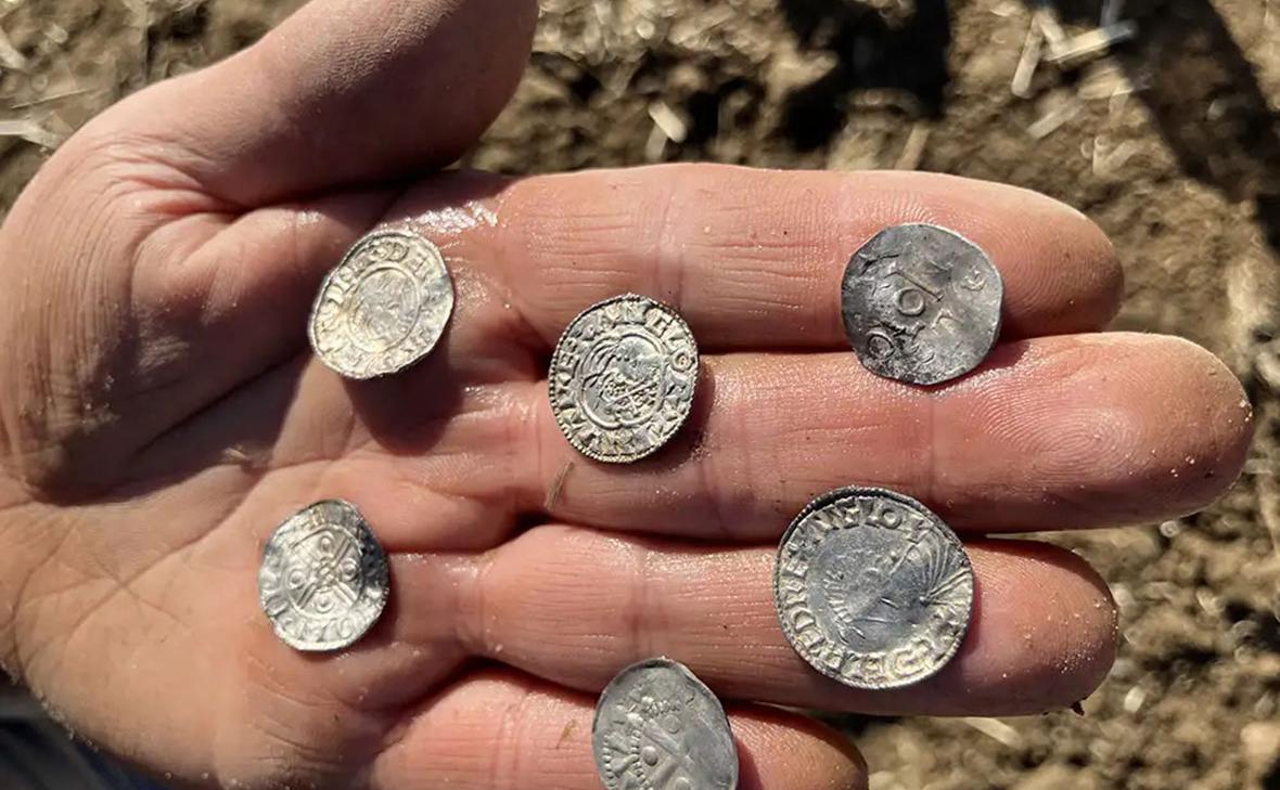 В Норвегии нашли крупнейший в стране клад монет эпохи викингов