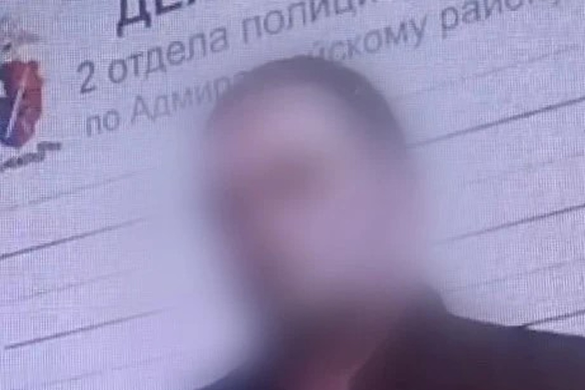 Пьяный петербуржец решил устроить шоу и пострелял из окна квартиры