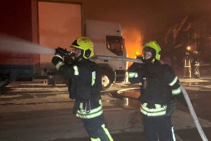 В Одесской области после атаки ВС России загорелся завод