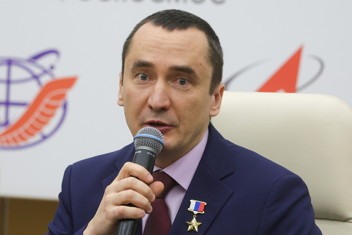 Российский космонавт Пётр Дубров официально возглавил МКС