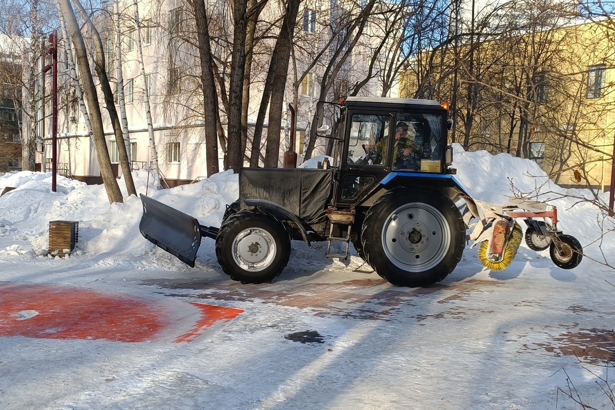 Свердловское управление ГАИ просит водителей не ездить ночью и рано утром