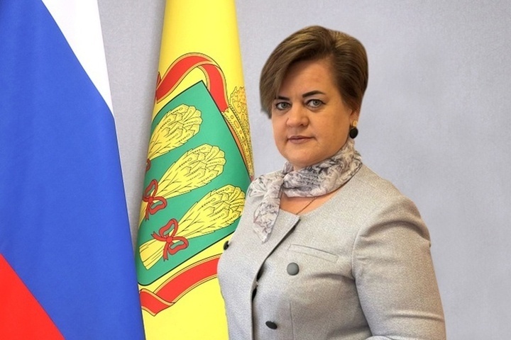 Лариса Казакова поздравила учителей с профессиональным праздником