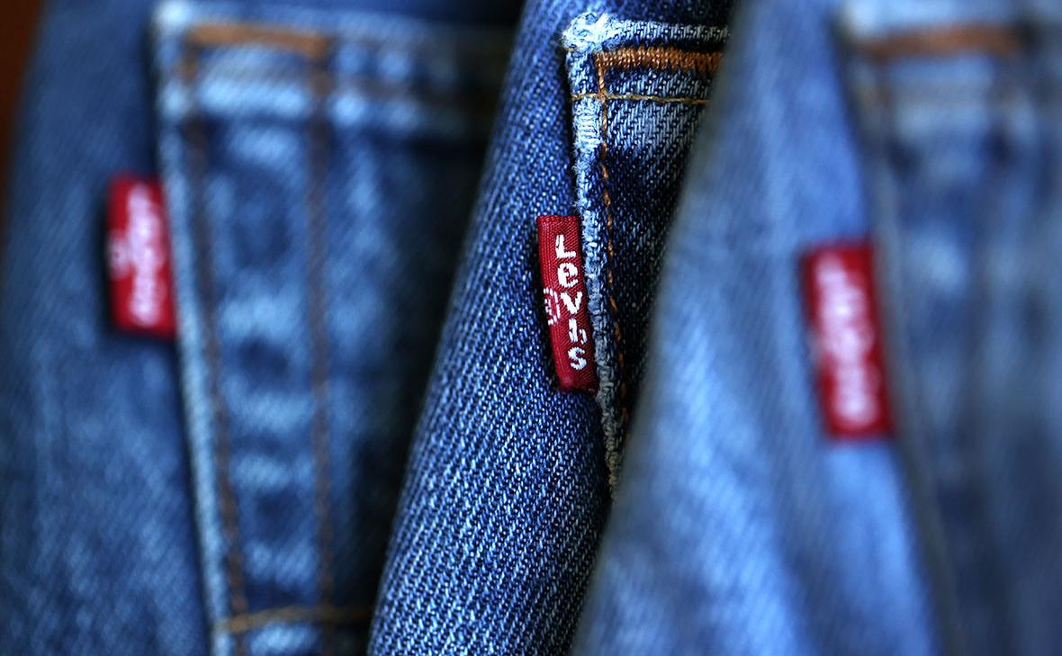 WSJ рассказала о возрождении Levi's и большом риске компании